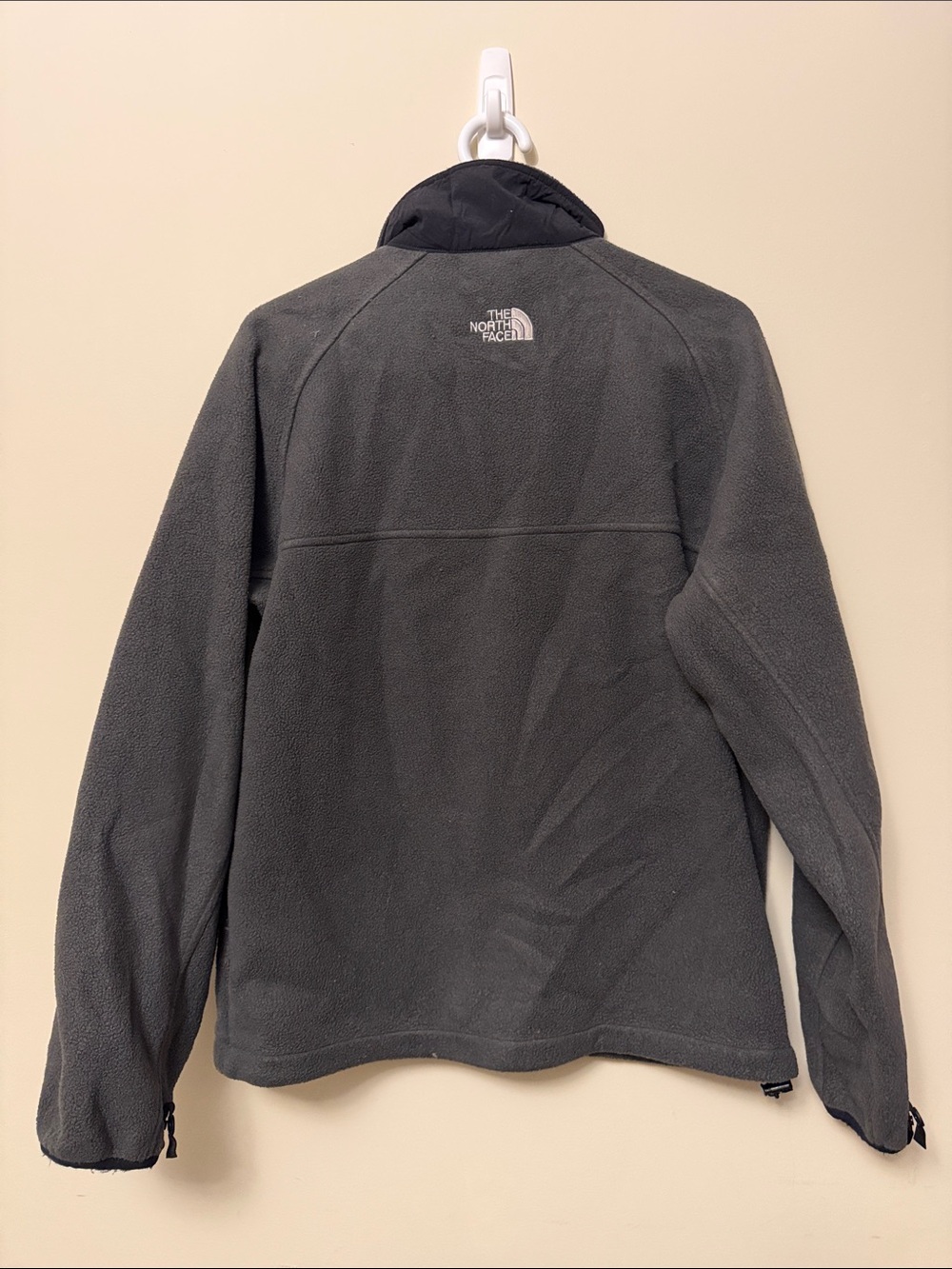 The North Face Men's Navy Hooded Jacket with Fleece Liner - Size Medium - Picture 7 of 8